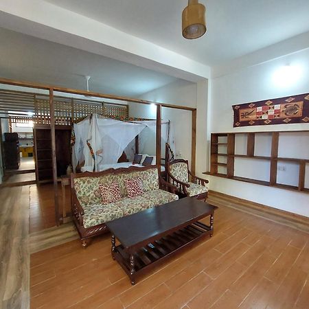 Queen Of Sheba Beach Lodge Pongwe Extérieur photo