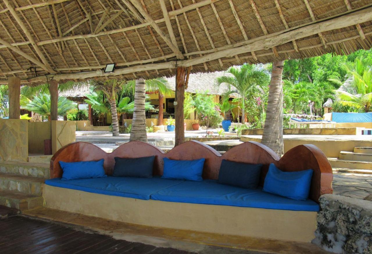 Queen Of Sheba Beach Lodge Pongwe Extérieur photo