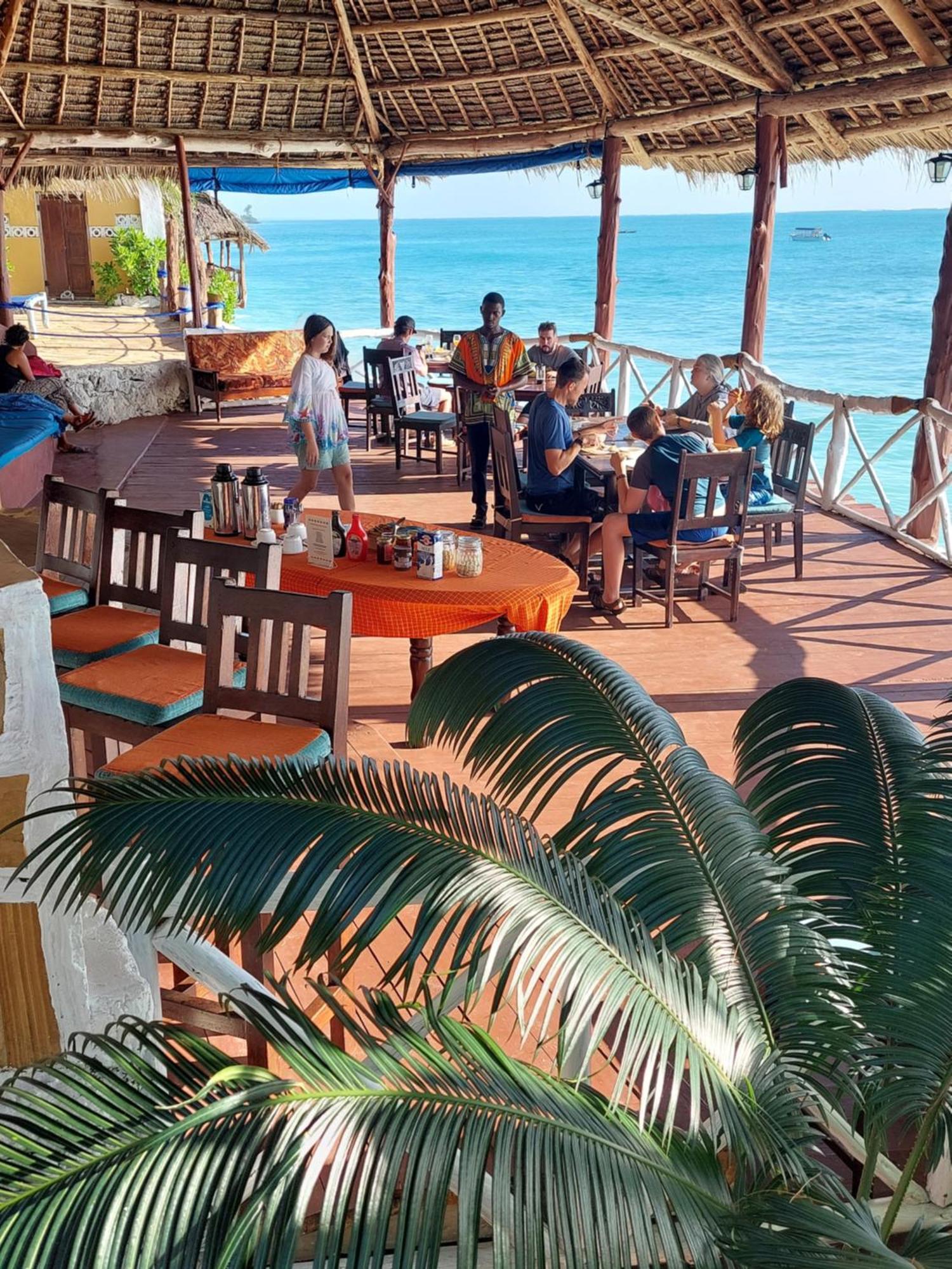 Queen Of Sheba Beach Lodge Pongwe Extérieur photo