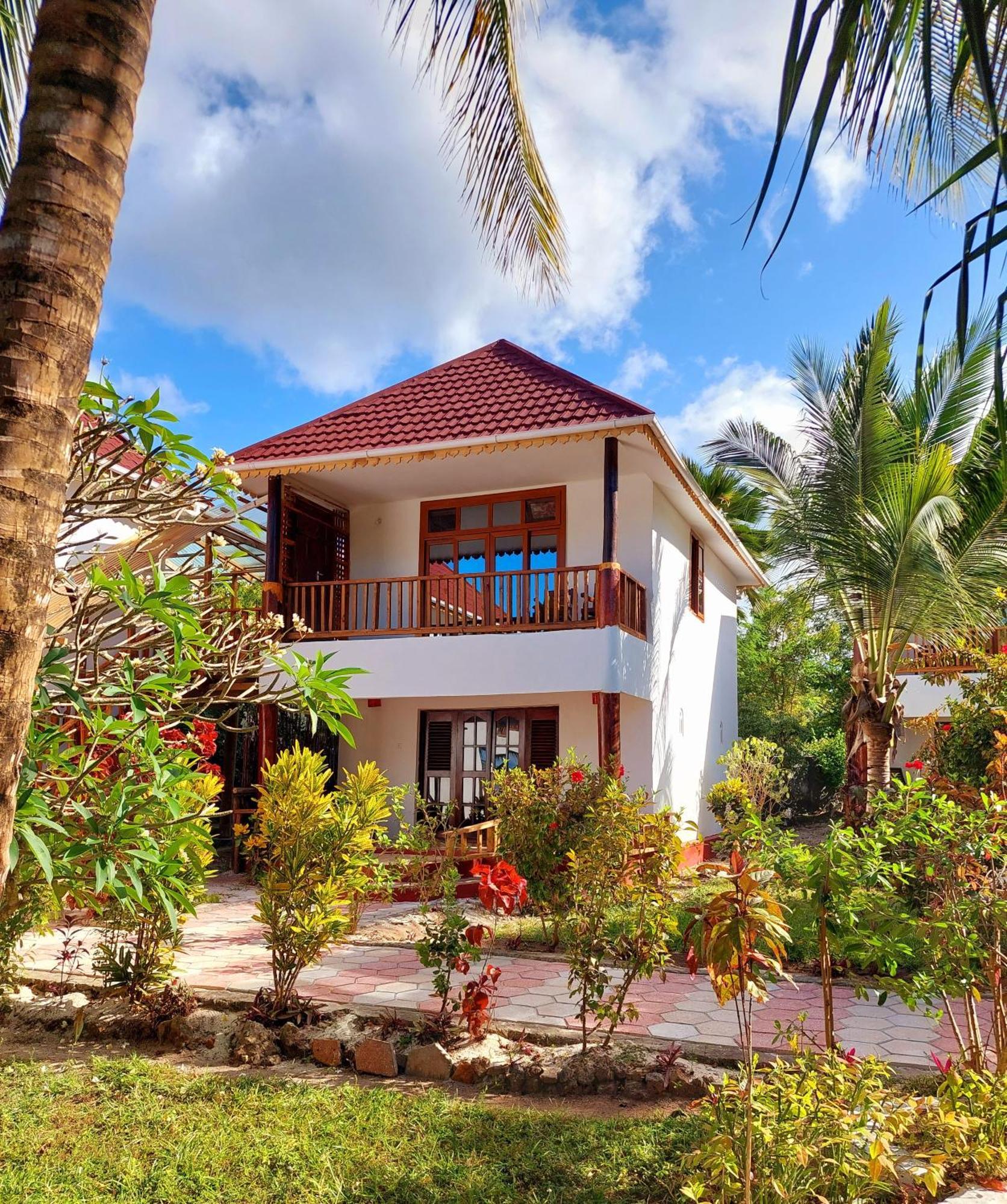 Queen Of Sheba Beach Lodge Pongwe Extérieur photo